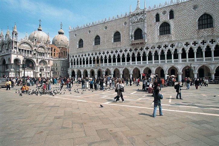 Benátky - Dóžecí palác (Palazzo Ducalo)  Benátky - Dóžecí palác (Palazzo Ducalo)