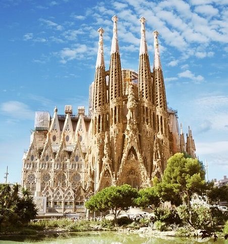 Katedrála Sagrada Familia Katedrála Sagrada Familia