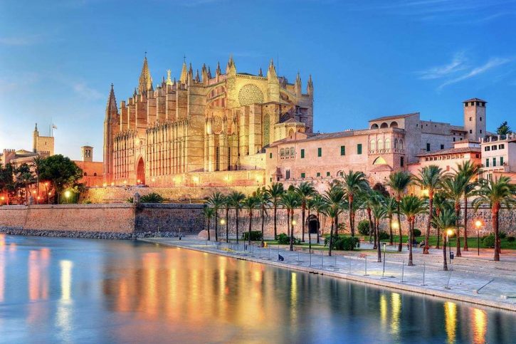Palma de Mallorca - Katedrála Panny Marie, známá také jako La Seu Palma de Mallorca - Katedrála Panny Marie, známá také jako La Seu