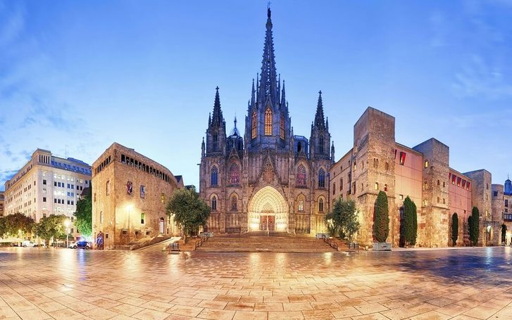 Gotická barcelonská katedrála Gotická barcelonská katedrála